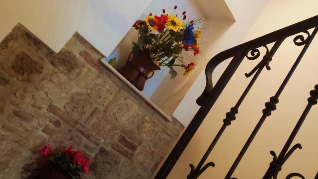 Il Ciclamino Bed And Breakfast Ascoli Piceno Exterior photo